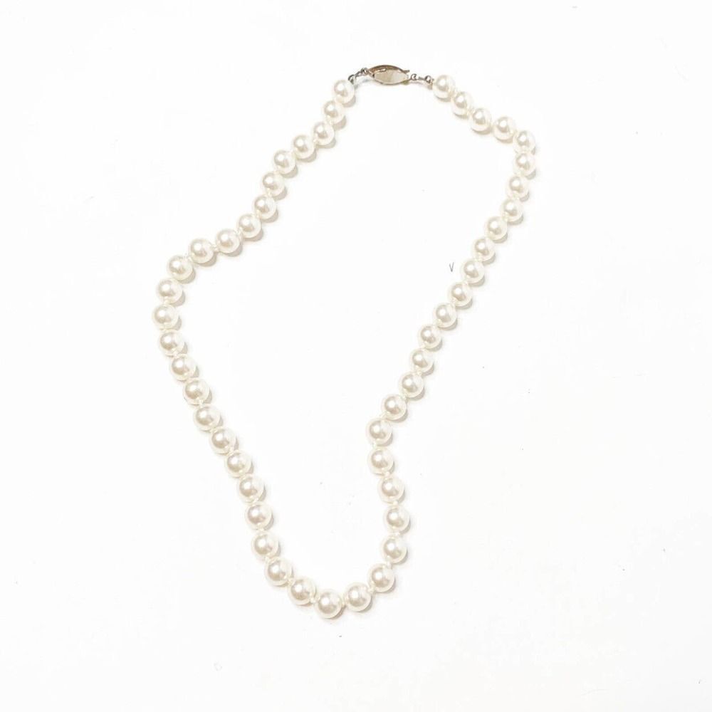 Vintage Faux Pearl With Fish Hook & Box Clasp Silver Tone Approximately 18”
